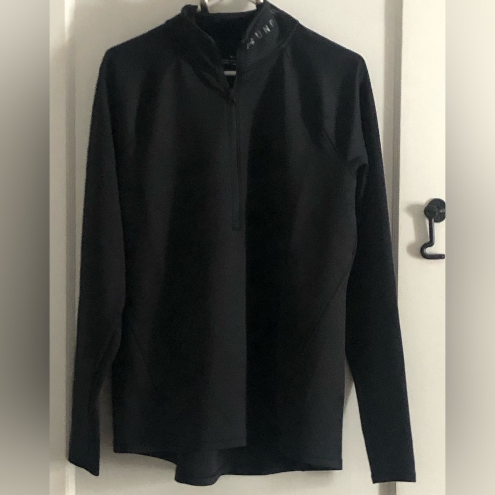 Under Armour, black pullover, size XL